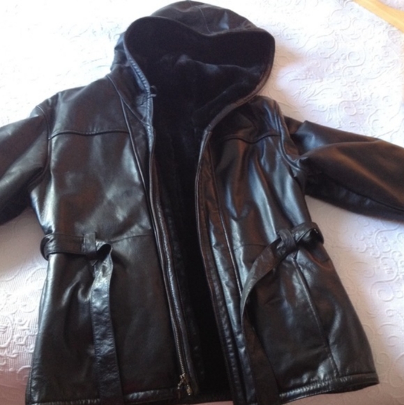 WOMANS WILSONS LEATHER GENUINE LEATHER JACKET WITH FAUX FUR LINING - Picture 5 of 7